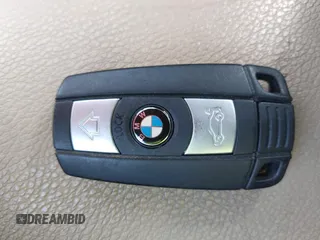 2013 BMW X1 28i with VIN WBAVM1C52DVW45195, listed as a IAAI auction lot 41964903 with 1 mi miles. Bid and sale history available at carsss.com. Image 11.