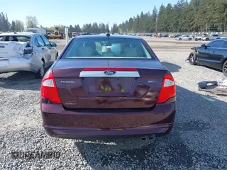 2011 Ford Fusion SEL with VIN 3FAHP0JA7BR220265, listed as a IAAI auction lot 42019909 with 170,287 mi miles. Bid and sale history available at carsss.com. Image 17.