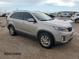 2015 Kia Sorento LX with VIN 5XYKTCA61FG617141, listed as a Copart auction lot 62824255 with 105,796 mi miles and Clean title. Bid and sale history available at DreamBid. Image 4.