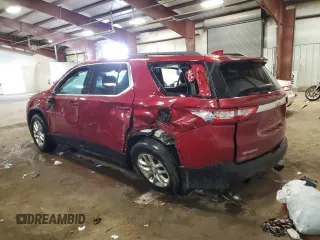2019 Chevrolet Traverse LT Cloth with VIN 1GNERGKW1KJ141217, listed as a Copart auction lot 43517315 with 100,935 mi miles and Clean Title. Bid and sale history available at carsss.com. Image 2.