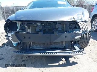 2021 Mazda 3 Select z VIN JM1BPAKL0M1321246, wystawiony jako IAAI lot #42031709 z przebiegiem 87 700 mil mil oraz . Historia ofert i sprzedaży dostępna na DreamBid. Obrazek 18.