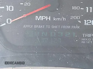 2003 Chevrolet Impala z VIN 2G1WF52E239175562, wystawiony jako IAAI lot #42279518 z przebiegiem 232 127 mil mil oraz . Historia ofert i sprzedaży dostępna na DreamBid. Obrazek 7.