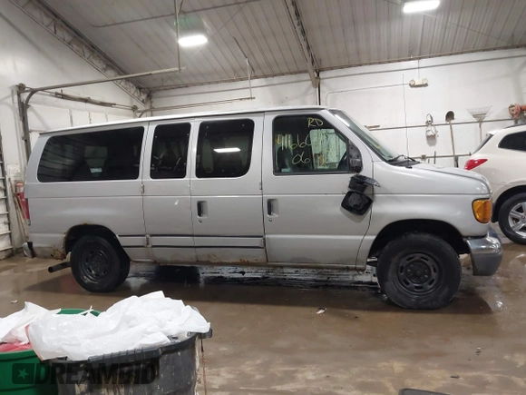 2006 Ford Econoline Passenger XL with VIN 1FMRE11L66HA02929, listed as a IAAI auction lot 41660473 with 152,607 mi miles and . Bid and sale history available at DreamBid. Image 13.