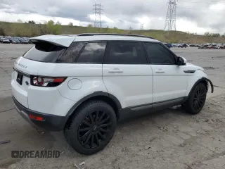 2015 Land Rover Range Rover Evoque Pure Plus z VIN SALVP2BG6FH074730, wystawiony jako Copart lot #55361965 z przebiegiem 112 565 mil mil oraz Szkoda całkowita • Salvage title. Historia ofert i sprzedaży dostępna na DreamBid. Obrazek 3.