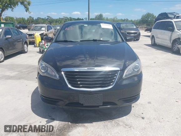 2013 Chrysler 200 Limited with VIN 1C3CCBCG0DN543371, listed as a IAAI auction lot 41968600 with 94,560 mi miles. Bid and sale history available at carsss.com. Image 12.