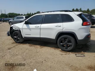2016 Jeep Cherokee Latitude z VIN 1C4PJMCS2GW220912, wystawiony jako Copart lot #60534175 z przebiegiem 182 682 mil mil oraz Szkoda całkowita • Salvage title. Historia ofert i sprzedaży dostępna na DreamBid. Obrazek 2.