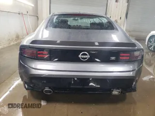 2024 Nissan Z Sport с VIN JN1BZ4AH2RM363287, выставлен на аукционе Copart как лот 45652825 с пробегом 8 737 миль миль и Списание • Salvage title. История ставок и продаж доступна на DreamBid. Изображение 6.