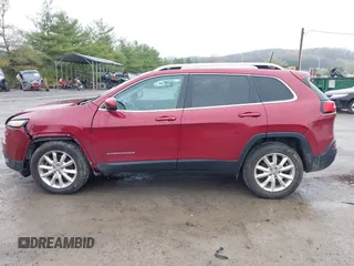 2016 Jeep Cherokee Limited with VIN 1C4PJMDS4GW105288, listed as a IAAI auction lot 41996924 with 99,117 mi miles. Bid and sale history available at carsss.com. Image 14.