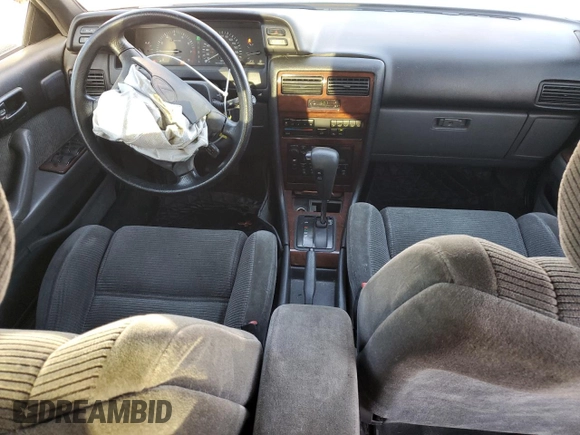1990 Lexus ES z VIN JT8VV22T5L0096463, wystawiony jako Copart lot #70032254 z przebiegiem 127 414 mil mil oraz Szkoda całkowita • Salvage title. Historia ofert i sprzedaży dostępna na DreamBid. Obrazek 8.