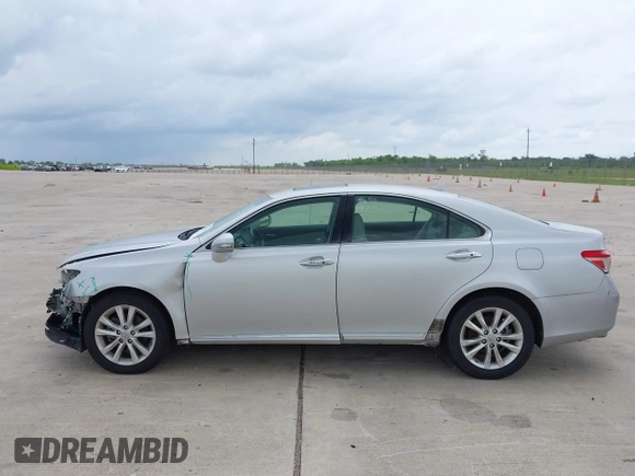 2011 Lexus ES 330 with VIN JTHBK1EG7B2454363, listed as a IAAI auction lot 42424922 with 72,271 mi miles and . Bid and sale history available at DreamBid. Image 14.