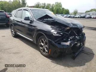 2024 BMW X3 xDrive30i z VIN WBX57DP01RN250350, wystawiony jako Copart lot #56559245 z przebiegiem 21 108 mil mil oraz Szkody całkowita. Historia ofert i sprzedaży dostępna na DreamBid. Obrazek 4.