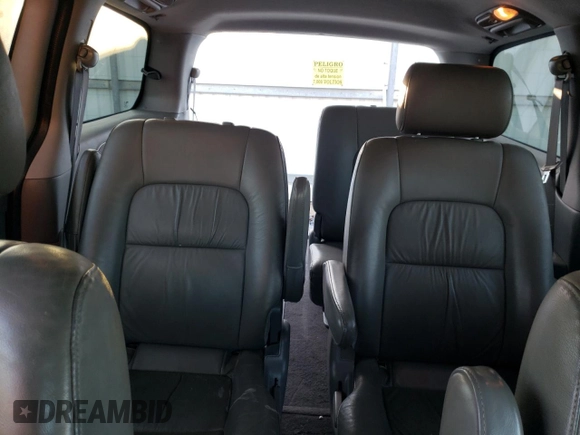 2003 Kia Sedona LX with VIN KNDUP131036461742, listed as a Copart auction lot 83338164 with 111,120 mi miles and Salvage Title. Bid and sale history available at carsss.com. Image 10.