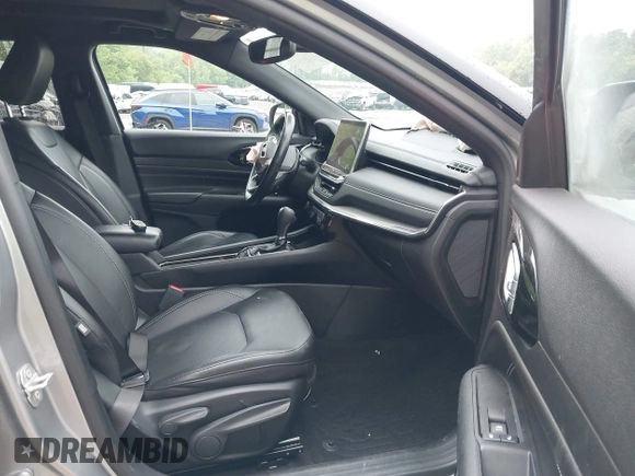 2022 Jeep Compass Limited with VIN 3C4NJDCB0NT108670, listed as a IAAI auction lot 42379451 with 42,170 mi miles and . Bid and sale history available at DreamBid. Image 5.
