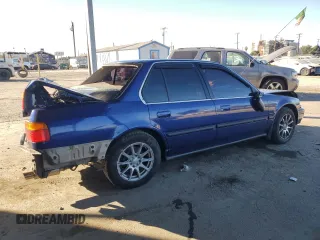1990 Honda Accord LX with VIN JHMCB765XLC127200, listed as a Copart auction lot 80770574 with 142,628 mi miles and Salvage Title. Bid and sale history available at carsss.com. Image 3.