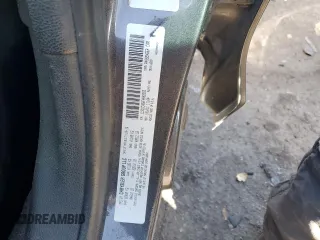 2015 Chrysler 200 Limited z VIN 1C3CCCAB6FN602665, wystawiony jako Copart lot #89352355 z przebiegiem 113 510 mil mil oraz Szkoda całkowita • Salvage title. Historia ofert i sprzedaży dostępna na DreamBid. Obrazek 12.