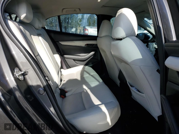 2019 Mazda 3 Premium with VIN JM1BPBEM3K1114809, listed as a Copart auction lot 35785873 with 43,633 mi miles and . Bid and sale history available at DreamBid. Image 10.