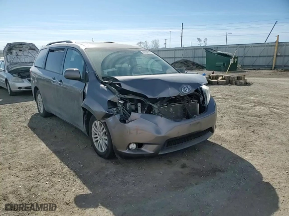 2016 Toyota Sienna XLE with VIN 5TDYK3DC6GS691027, listed as a Copart auction lot 46786705 with 140,118 mi miles and Salvage Title. Bid and sale history available at carsss.com. Image 11.