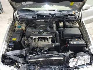 2004 Volvo C70 with VIN YV1NC63D94J041204, listed as a Copart auction lot 81899504 with 0 mi miles and Salvage Title. Bid and sale history available at carsss.com. Image 11.