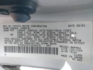 2001 Toyota Highlander with VIN JTEGF21A710024230, listed as a IAAI auction lot 41561016 with 172,704 mi miles. Bid and sale history available at carsss.com. Image 9.