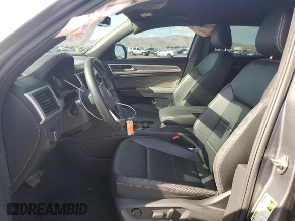 2021 Volkswagen Atlas SE with VIN 1V2HE2CA6MC215129, listed as a Copart auction lot 75023114 with 34,861 mi miles and Salvage title. Bid and sale history available at DreamBid. Image 7.