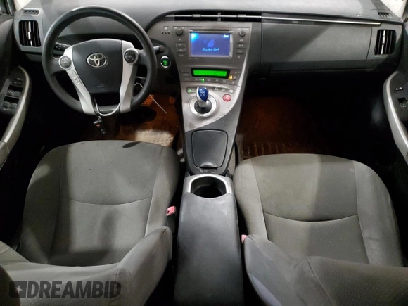 2013 Toyota Prius One z VIN JTDKN3DU7D1660514, wystawiony jako Copart lot #50799185 z przebiegiem 177 107 mil mil oraz Czysty tytuł • Clean title. Historia ofert i sprzedaży dostępna na DreamBid. Obrazek 8.