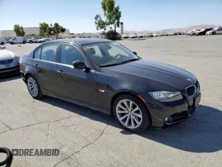 2011 BMW 3 Series 328i with VIN WBAPH5C54BA444424, listed as a Copart auction lot 60678395 with 91,440 mi miles and Salvage title. Bid and sale history available at DreamBid. Image 4.