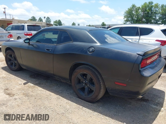 2009 Dodge Challenger R/T z VIN 2B3LJ54T39H598803, wystawiony jako IAAI lot #42535926 z przebiegiem 221 827 mil mil oraz . Historia ofert i sprzedaży dostępna na DreamBid. Obrazek 3.