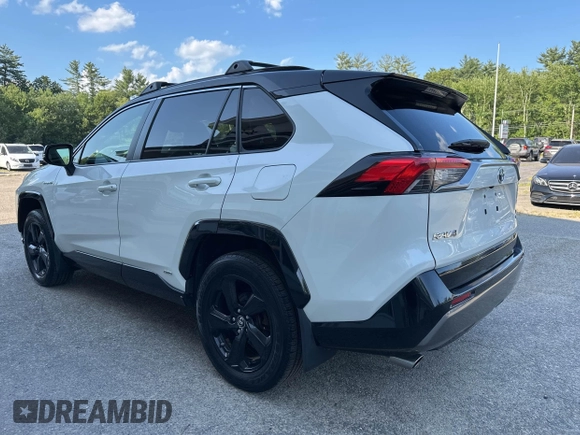 2019 Toyota RAV4 Hybrid XSE with VIN JTMEWRFV5KJ004893, listed as a IAAI auction lot 42772122 with 168,511 mi miles and . Bid and sale history available at DreamBid. Image 3.