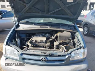 2000 Toyota Sienna LE with VIN 4T3ZF13C2YU204601, listed as a IAAI auction lot 42679413 with 253,235 mi miles and . Bid and sale history available at DreamBid. Image 10.