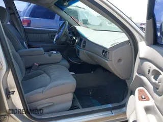 2004 Buick Century Custom with VIN 2G4WS52J641165337, listed as a IAAI auction lot 42196052 with Not Provided miles and . Bid and sale history available at carsss.com. Image 5.