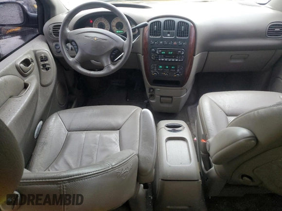2002 Chrysler Town & Country LXi with VIN 2C8GP54L02R748587, listed as a Copart auction lot 43621485 with 161,646 mi miles and Salvage Title. Bid and sale history available at carsss.com. Image 8.