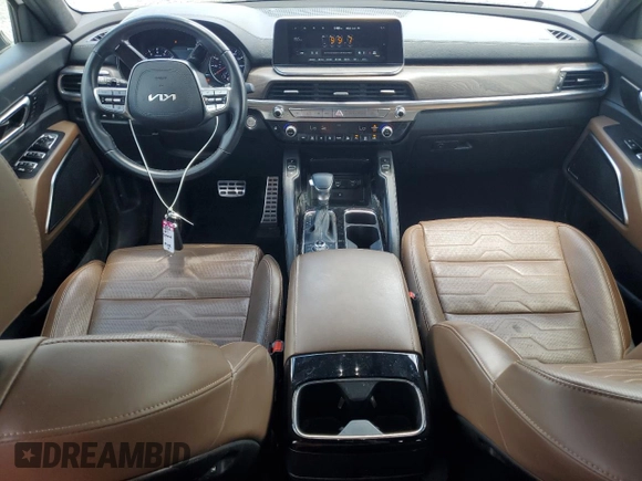 2022 Kia Telluride SX z VIN 5XYP5DHC9NG243524, wystawiony jako Copart lot #61284615 z przebiegiem 67 895 mil mil oraz Szkoda całkowita • Salvage title. Historia ofert i sprzedaży dostępna na DreamBid. Obrazek 8.
