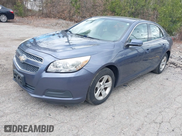 2013 Chevrolet Malibu LT with VIN 1G11C5SA8DF211618, listed as a IAAI auction lot 42165103 with 170,423 mi miles and . Bid and sale history available at DreamBid. Image 2.