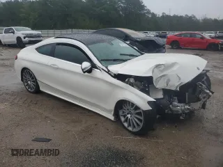 2018 Mercedes-Benz C 300 z VIN WDDWJ4JB3JF744520, wystawiony jako Copart lot #56414345 z przebiegiem Nie podano mil oraz Szkoda całkowita • Salvage title. Historia ofert i sprzedaży dostępna na DreamBid. Obrazek 4.