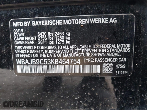 2019 BMW 5 Series M550i xDrive z VIN WBAJB9C53KB464754, wystawiony jako IAAI lot #42116407 z przebiegiem 156 418 mil mil oraz . Historia ofert i sprzedaży dostępna na DreamBid. Obrazek 9.