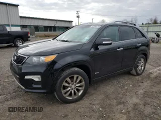 2013 Kia Sorento SX with VIN 5XYKWDA2XDG387669, listed as a Copart auction lot 52858795 with 208,069 mi miles and Salvage Title. Bid and sale history available at carsss.com. Image 1.