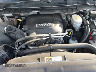 2018 Ram 2500 Tradesman with VIN 3C6UR5CJ3JG102535, listed as a IAAI auction lot 41299914 with 90,619 mi miles and . Bid and sale history available at DreamBid. Image 10.