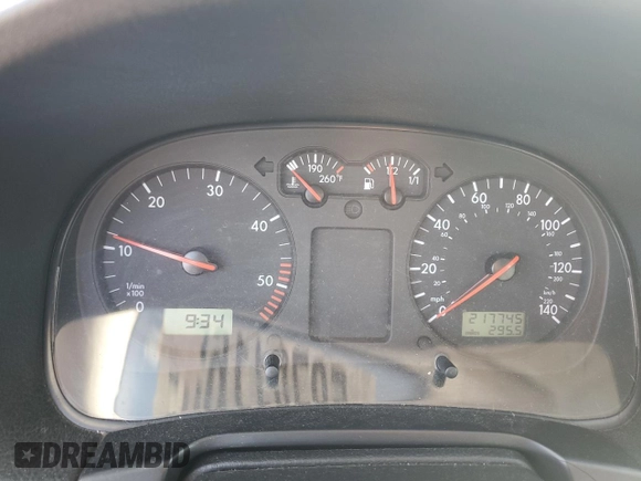2001 Volkswagen Golf GLS с VIN 9BWGP61J014069680, выставлен на аукционе Copart как лот 52781165 с пробегом 217 745 миль миль и Списание • Salvage title. История ставок и продаж доступна на DreamBid. Изображение 9.