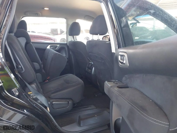 2013 Nissan Pathfinder Platinum with VIN 5N1AR2MN1DC667414, listed as a IAAI auction lot 39591196 with 163,947 mi miles. Bid and sale history available at carsss.com. Image 8.