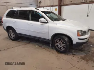 2012 Volvo XC90 Premier Plus with VIN YV4952CY5C1621543, listed as a IAAI auction lot 41338064 with 1 mi miles. Bid and sale history available at carsss.com. Image 1.