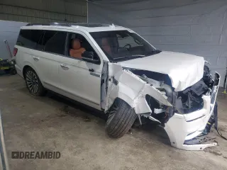 2019 Lincoln Navigator Reserve z VIN 5LMJJ2LT2KEL20146, wystawiony jako Copart lot #50135155 z przebiegiem 69 196 mil mil oraz Szkoda całkowita • Salvage title. Historia ofert i sprzedaży dostępna na DreamBid. Obrazek 4.