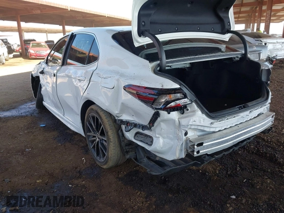 2021 Toyota Camry SE Nightshade with VIN 4T1G11AK4MU413986, listed as a IAAI auction lot 41472262 with 83,247 mi miles and . Bid and sale history available at DreamBid. Image 3.
