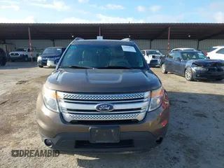 2015 Ford Explorer XLT with VIN 1FM5K8D80FGA93600, listed as a IAAI auction lot 41892821 with 207,028 mi miles and . Bid and sale history available at carsss.com. Image 12.