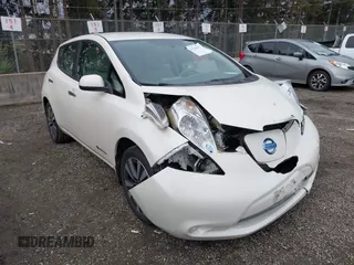 2016 Nissan LEAF SL with VIN 1N4BZ0CP5GC306794, listed as a IAAI auction lot 41120675 with 46,819 mi miles. Bid and sale history available at carsss.com. Image 1.