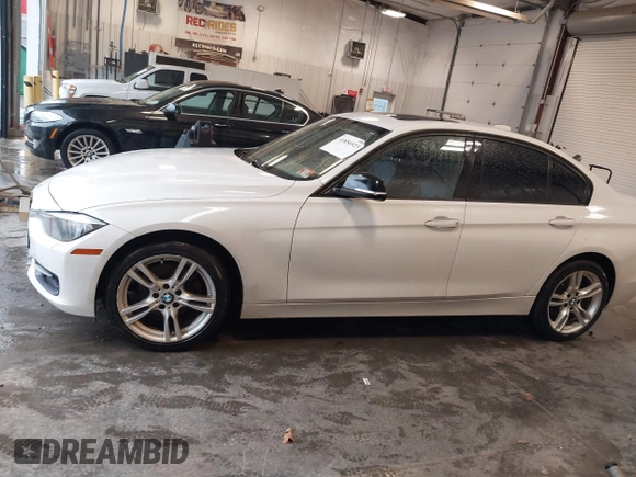 2014 BMW 3 Series 328i xDrive with VIN WBA3B5C53EP543964, listed as a IAAI auction lot 41856923 with 149,440 mi miles. Bid and sale history available at carsss.com. Image 14.