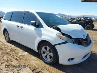 2017 Toyota Sienna L с VIN 5TDZZ3DC2HS771930, выставлен на аукционе IAAI как лот 41763741 с пробегом 173 425 миль миль и . История ставок и продаж доступна на DreamBid. Изображение 1.