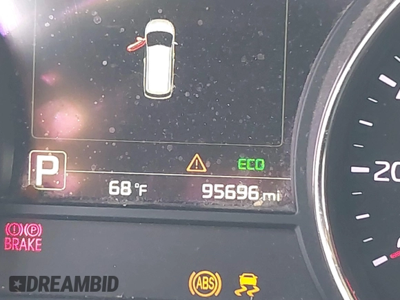 2016 Kia Sedona EX with VIN KNDMC5C1XG6159271, listed as a IAAI auction lot 41409277 with 95,696 mi miles. Bid and sale history available at carsss.com. Image 15.