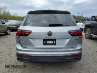 2022 Volkswagen Tiguan SE with VIN 3VV2B7AX3NM175114, listed as a Copart auction lot 52136025 with 35,906 mi miles and Salvage title. Bid and sale history available at DreamBid. Image 6.