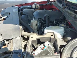 2004 Chevrolet Silverado 1500 LS with VIN 1GCEC19V84Z142003, listed as a IAAI auction lot 41998056 with 214,671 mi miles and . Bid and sale history available at DreamBid. Image 19.