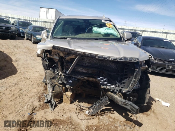 2021 GMC Yukon XL Denali with VIN 1GKS2JKL1MR206370, listed as a Copart auction lot 49702315 with 62,857 mi miles and Salvage Title. Bid and sale history available at carsss.com. Image 5.
